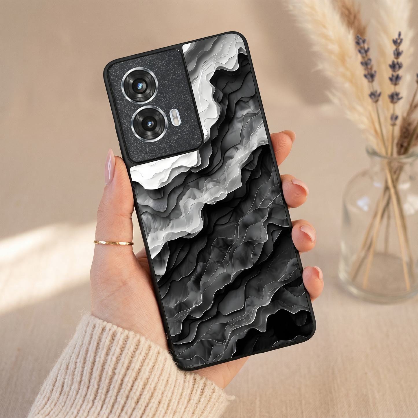 Stone Flow Metal Back Case for Moto G85